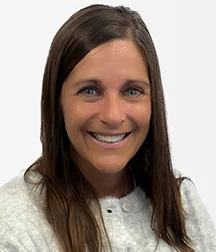 Kelli Hollingsworth headshot