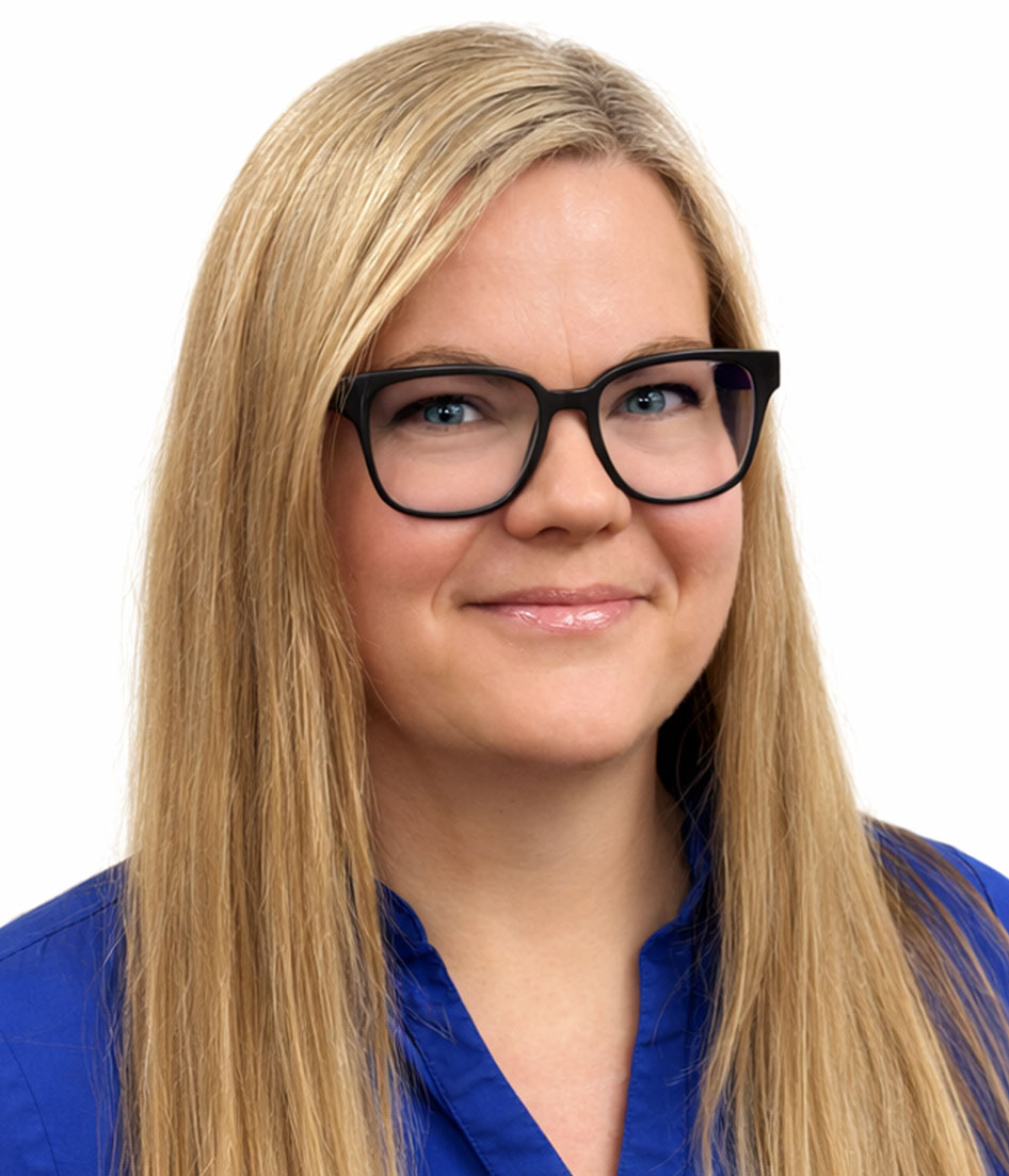 Corinne Anderson headshot